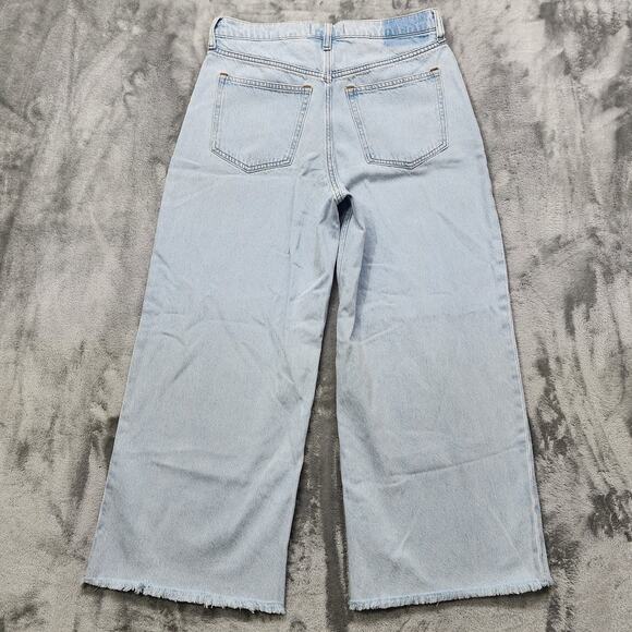Abercrombie & Fitch Jeans Womens 28/6 Blue Crop Wide Leg High‎ Rise Light Wash - Picture 3 of 12